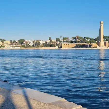 公寓 Albizzihome *